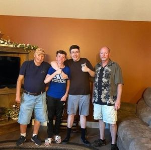 Meet your Posher, Robert